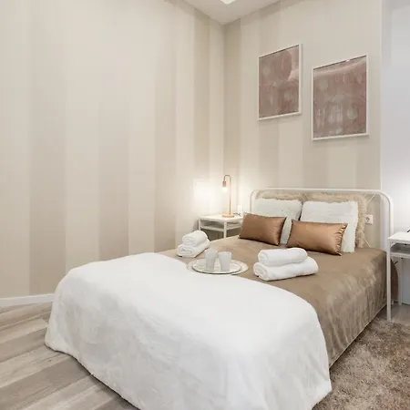 Budapest Holidays Harmony Exterior photo